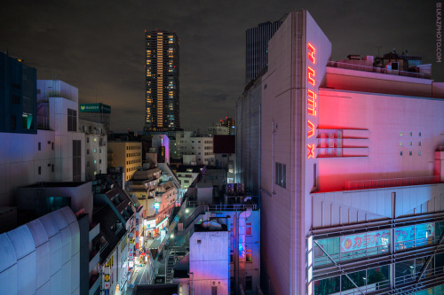 tokyostreetphoto: Sheer Walls of Neon, Ikebukuro 池袋