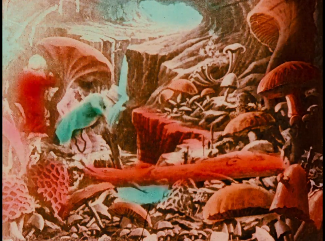 pluon:  Le Voyage dans la Lune / A Trip to the Moon (1902) Dir. Georges Méliès