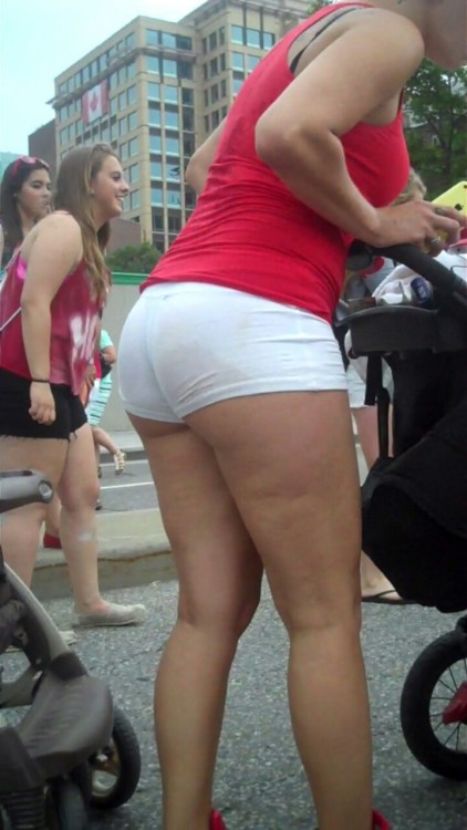 candid-ca:  #candid #creepshot #creepshots adult photos