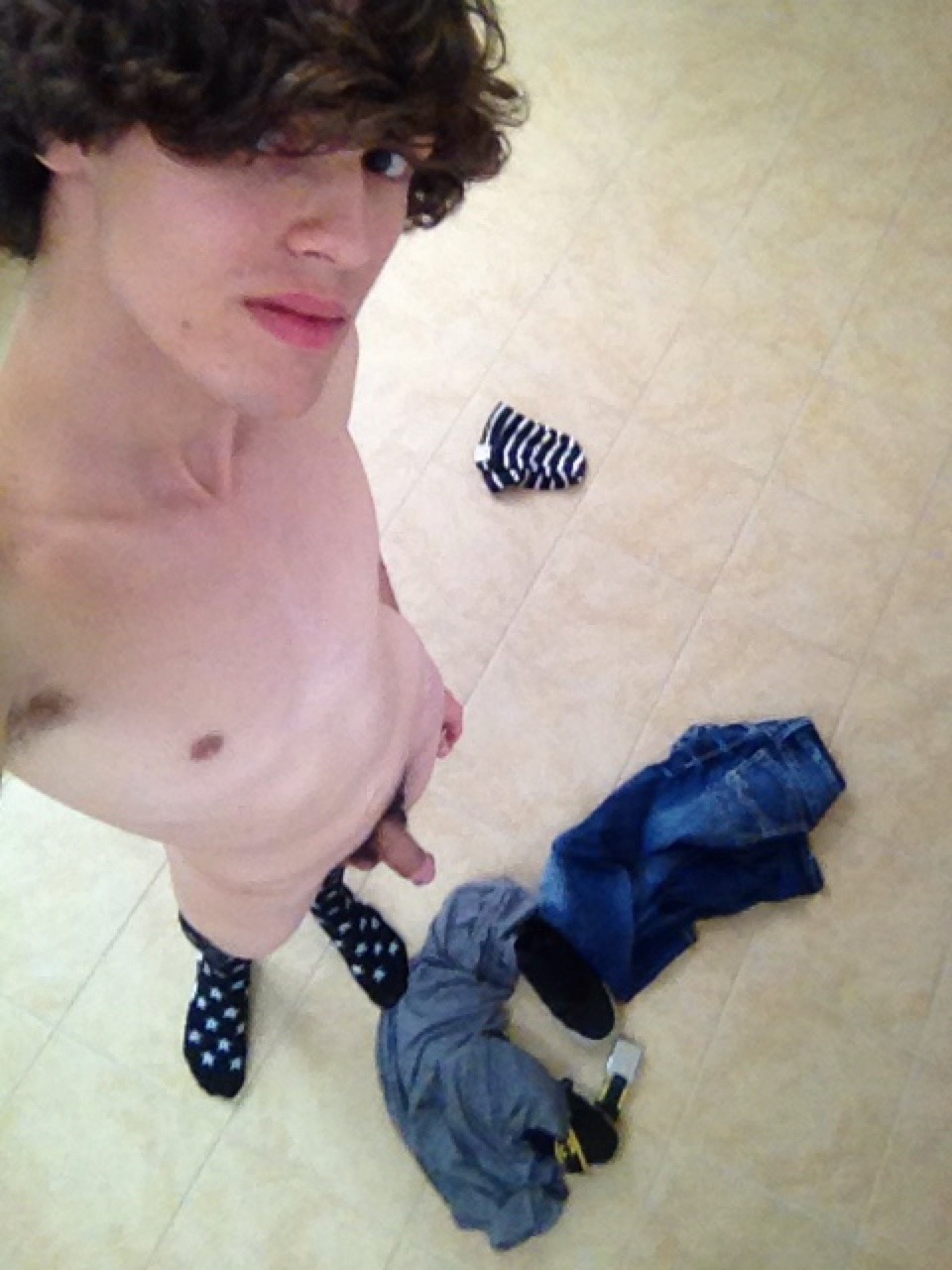 no-luverboi:  So I had a fun day today with a fuck buddy of mine. God, I love getting