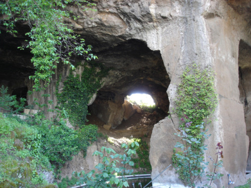   Cave e Latomie di Tor cervara ( Tor Cervara - Agro Romano - Roma) by sacrogra.it