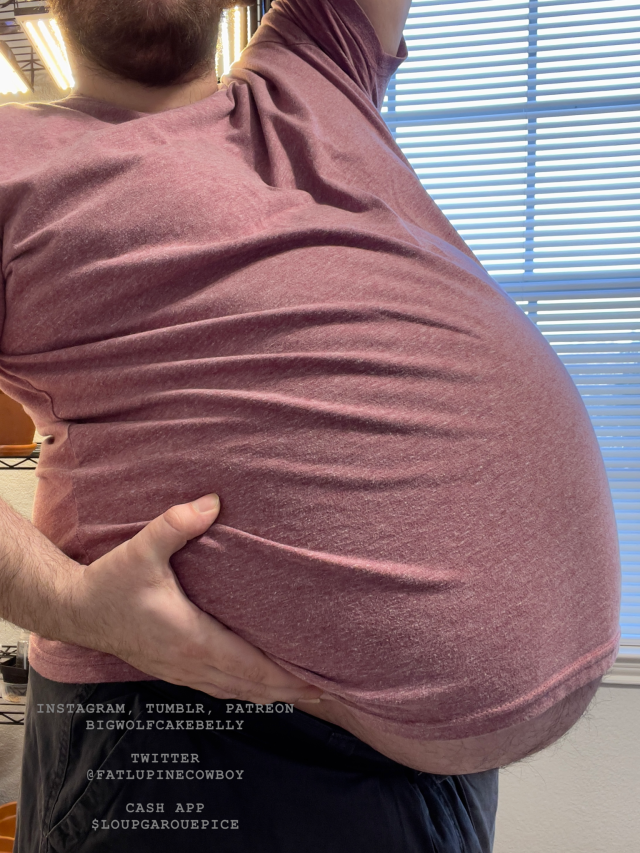 bigwolfcakebelly:Fuckin woof y’all. This gut is beefin up huge, and I don’t think it’s gonna stop any time soon.Keep it growing by supporting me on Patreon.