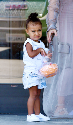 picassox:  celebritiesofcolor:  North West