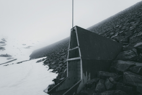 landscape-photo-graphy: Enigmatic Photographs of Norway by Jan Erik Waider Keep reading