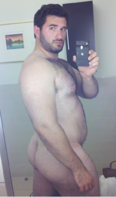 hairy-chests:  dad selfie               