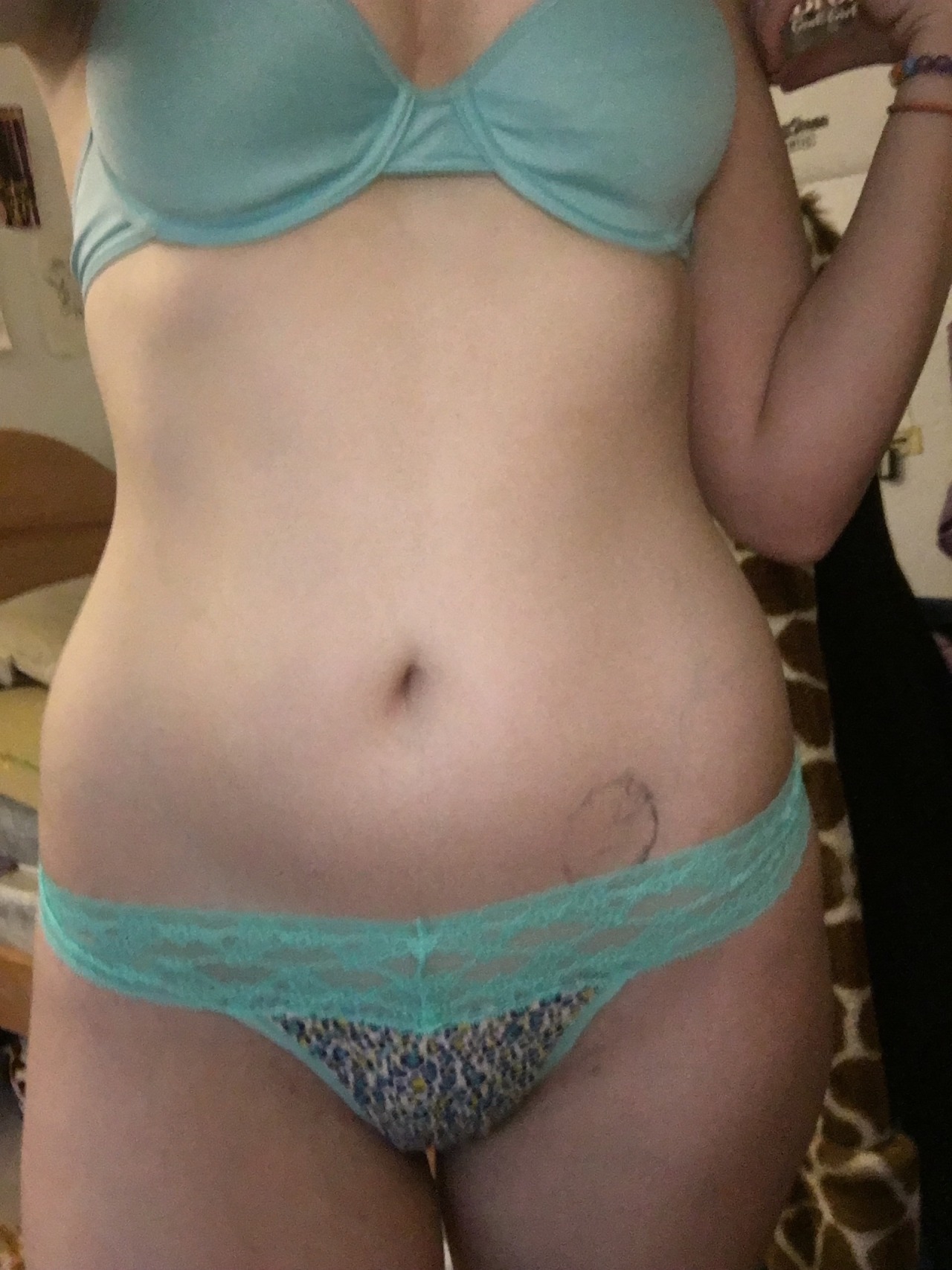 princesse-de-soumise:  Feeling cute today.