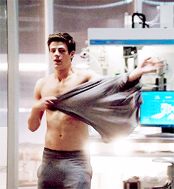 manculture:  Grant Gustin 
