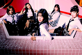 Porn photo hiliqht:    Red Velvet 레드벨벳 ’Bad