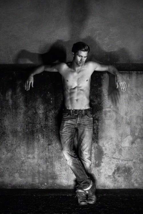 malemodelscene:  ALWYN DU PREEZ BY MARK ESPER