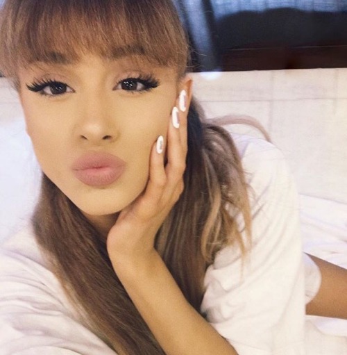 Ariana Grande News adult photos