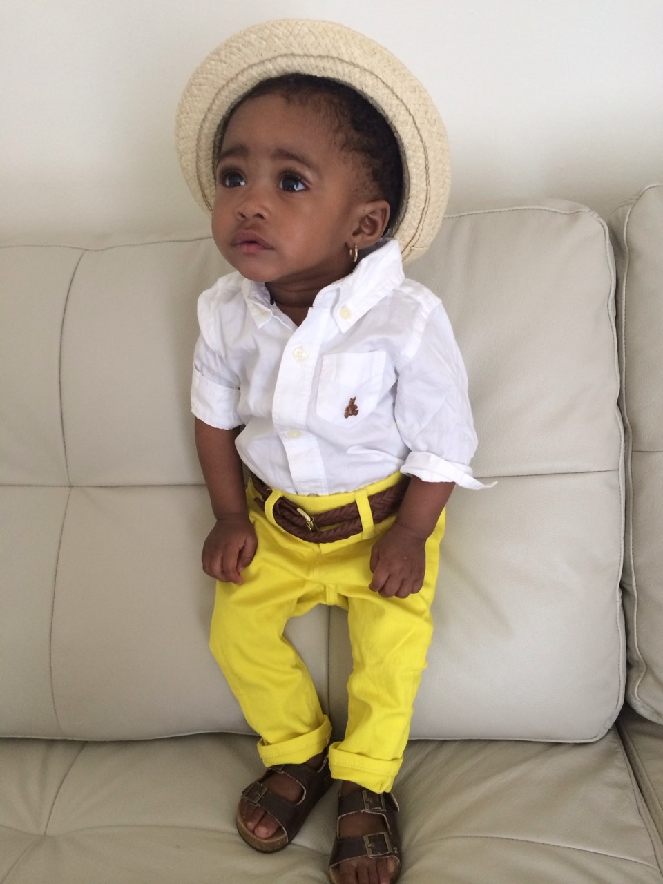 livewith-nolimit:  yarrahs-life:  jordieham:  Look at my niece Tailore  Omg I love
