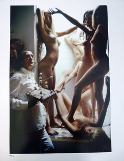 eroeclectica:  Dali and models (ca.1974)  by Pompeo Posar 