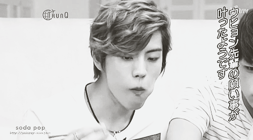 dongwooes:  (◡‿◡✿) 