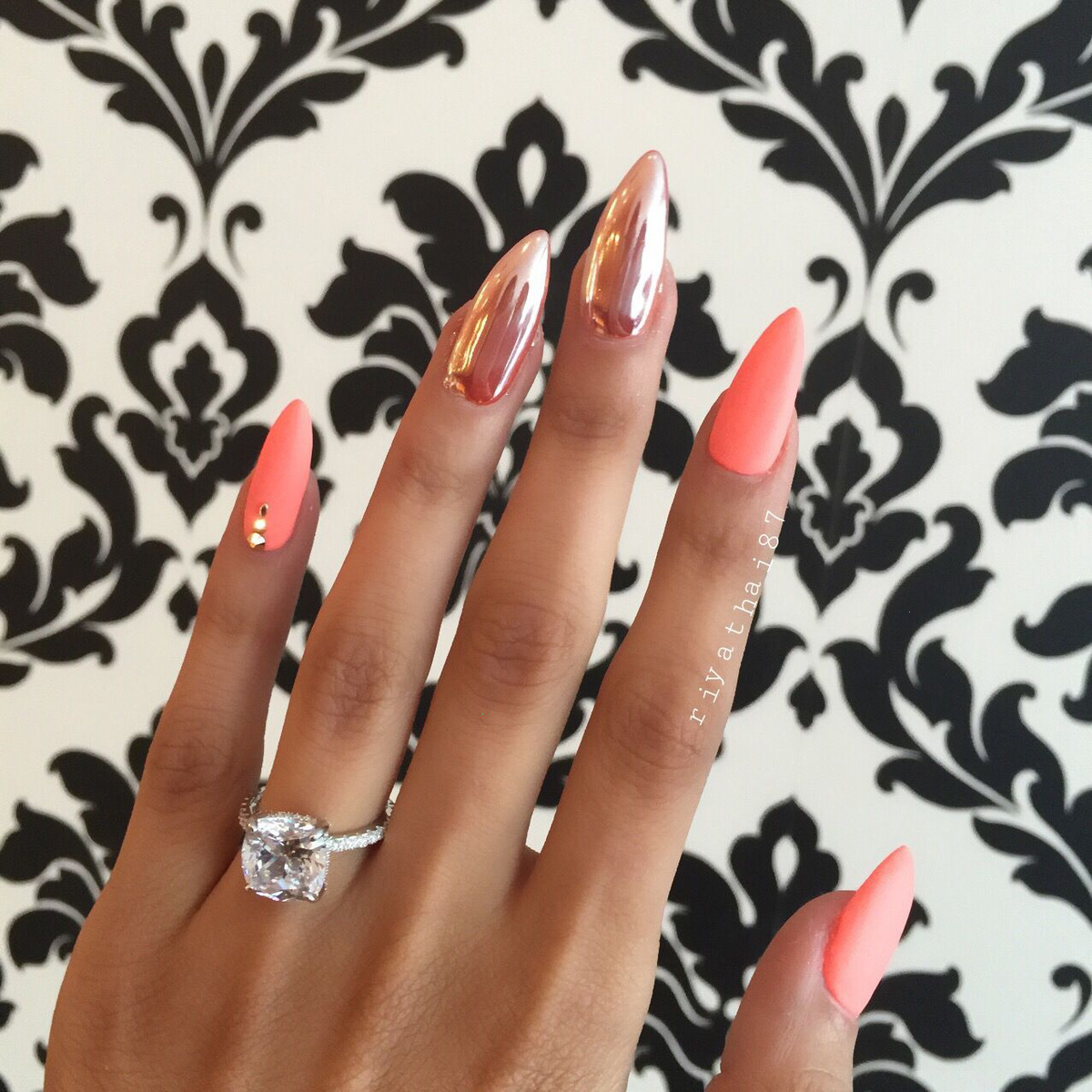 New Year Nails To Ring In 2023 | Glam Nails