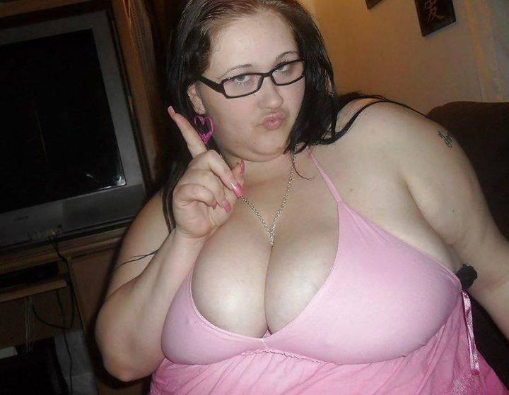 superhotbbw:  http://bit.do/freewebcamchat