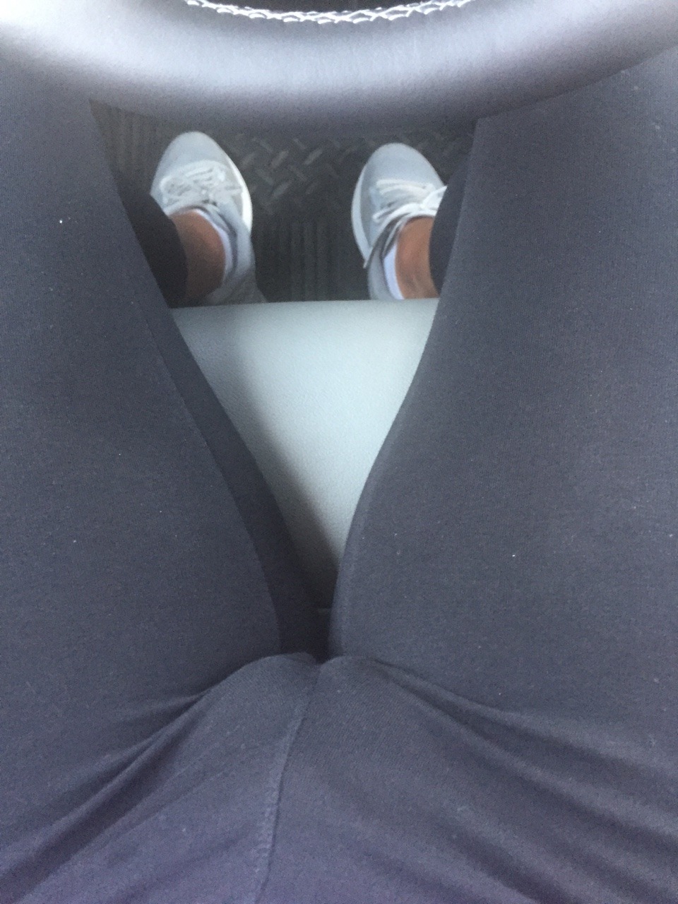 luvleggings2much:  It’s me!