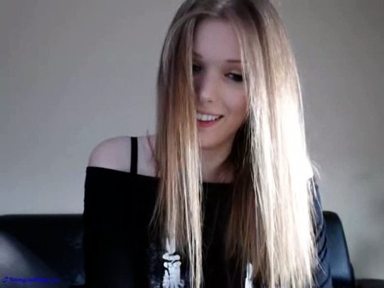 omgbobby46:  trannytracker:  Tgirl Vanessa has nice balls  http://omgbobby46.tumblr.com, If you like reblog, if you like check out my Archive, if you like please follow my blog. Thank you.