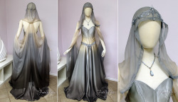 my-abibliophobia:  Starlight Gown by Lillyxandra  ~Starlight Gown~After we started this gown, many of you commented on how you preferred it in its beginning stages. After adding more detail, I realized your were all right! The ombre fabric does all the