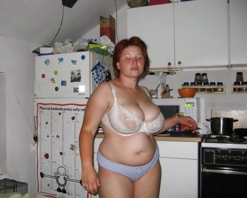 hotmilfsbooty:  Wanna fuck a busty sexy milf? - CLICK HERE! 