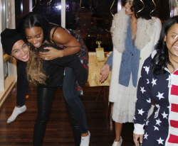 beyonce:  Happy Birthday Sis! 