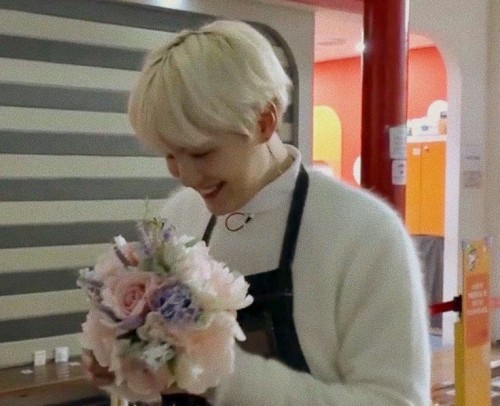 Yoongi's Ability To Shapeshift
