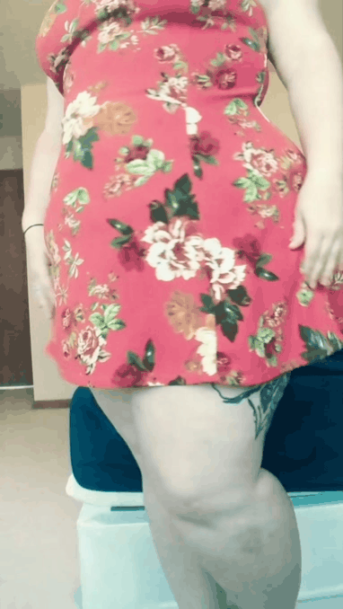 sunnyqflowers:  Feeling a little sexier since my daddy told me I am 💋😻💞🙈🌻