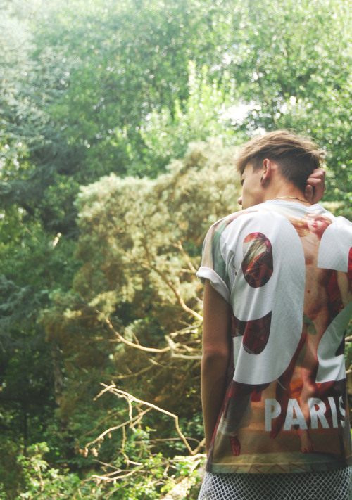 void-and-versace:          ╣Check Out My Blog╠ http://void-and-versace.tumblr.com/ 