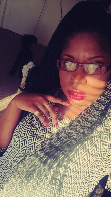 flowerchildbluez:  artnmxlanin:  flowerchildbluez:  Some of my favorites from this year.   Blackout ✨  You’re so pretty 😍  Thank you 😘 