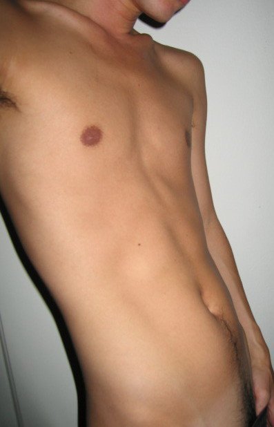 menswholikemens:  Follow this Tumblr!