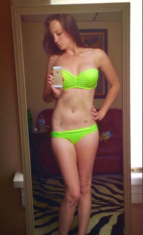 tastefaye:  I’ve been really slacking lately so I came home, stripped, put this