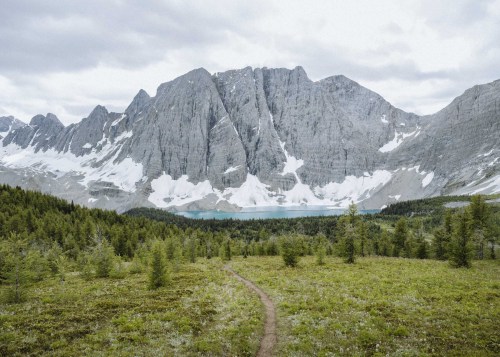 HIKING THE ROCKWALL TRAILThe Rockwall Trail is stunning a 55km (34 mile) trek through BC&rsquo;s Roc
