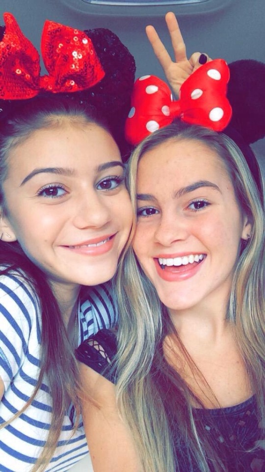 Taylar Hender Tumblr Posts Tumbral Com