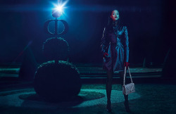 hellyeahrihannafenty: Rihanna for Dior (First