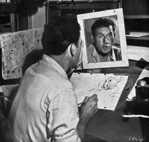 naveplanetexpress:  Disney Animators Study Their Reflections in Mirrors to Draw Classic Characters’ Facial Expressions For decades, professional animators have relied on mirrors and their own facial expressions to be able to produce the dynamic, expressiv