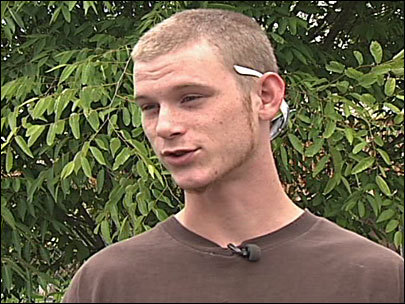 pigshouse:  taboosondad:  Love this guy!  Josh “The Monkey” Seater.  Hot guy