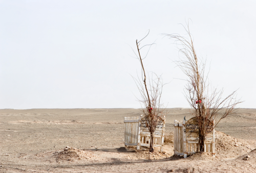 Lisa Ross: Living ShrinesLisa Ross’s ethereal photographs of Islamic holy sites were created o