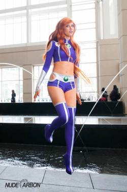 cosplayandgeekstuff:    Peachie Lee (USA) as Starfire. Photo I by:  Nude Carbon Studios   Photos II and III by:  Mineralblu Photography   