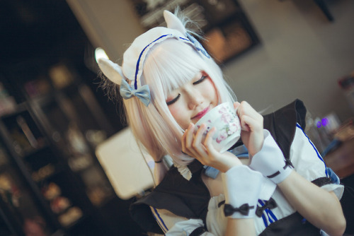 Nekopara Cosplay~Chocola cn : ReikoMiiaoVanilla cn : Sally Dorasnow ( twitter.com/iamdorasnow)for mo