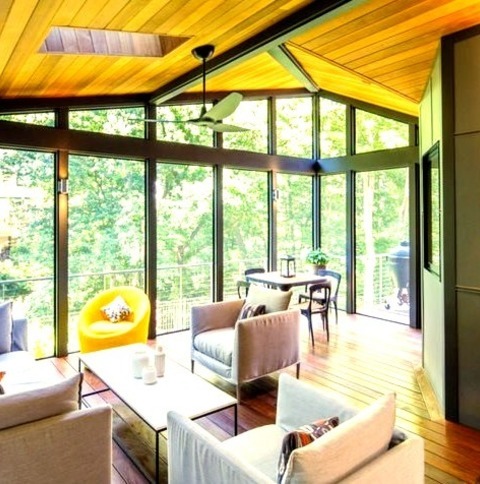 Side Yard Porch In DC Metro