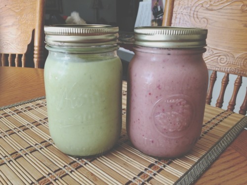 lenoseknows: Been on a smoothie craze as of lately.
