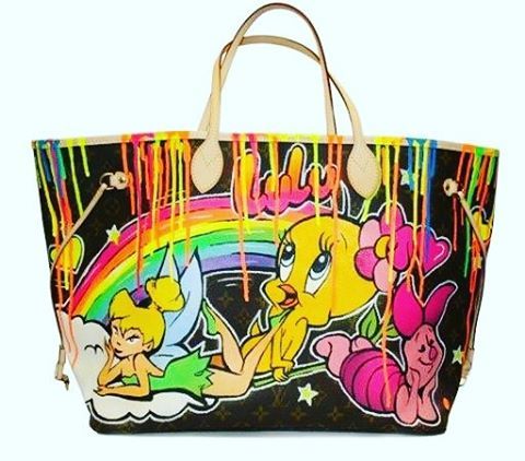 Check out this wonderful Vuitton Neverfull we handpainted ! For more Amazing Artworks check out our 