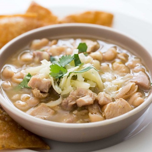 onlybestcooking: *White Bean Chicken Chili Recipe*Chicken thighs with beans,vegetables and spices co