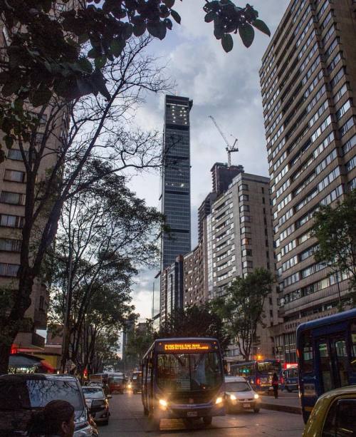 “¡Feliz domingo! #BogotáFoto: @juandavidlm” by @yoamobogota on Instagram http://ift.tt/1