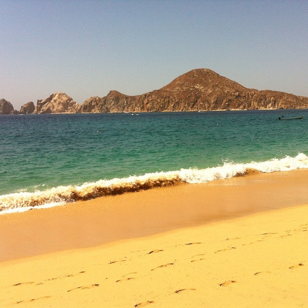 rhythmandrunway:  Goodbye Cabo 😔😔😩😩😩 #nofilter 