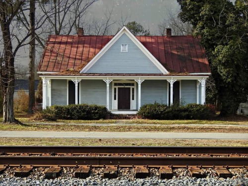 oldfarmhouse: A Late Winter Afternoon in Enfield: Halifax County, North Carolina www.instagr