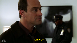 createdbydickwolf:  Detective Tutuola explains internet slang to Stabler. S6E14 