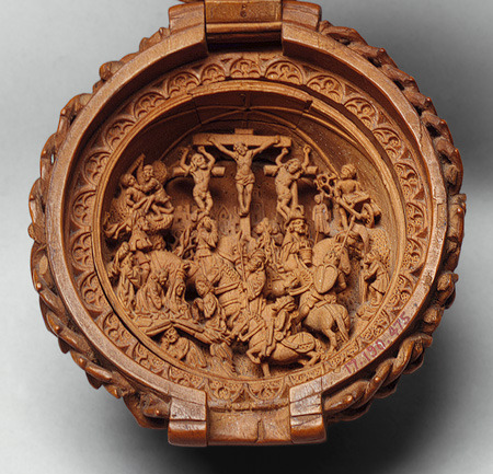 freystupid:  Rosary Bead,   early 16th centurySouth Netherlandish (Brabant)Boxwood; Diam. 2 1/16 in. (5.2 cm)   Rosary beads, miniature altars, and other small devotional objects produced in Brabant in the early sixteenth century inspire awe by the