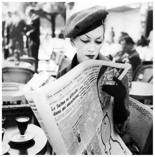   Dovima au Fouquet&rsquo;s   Paris 1955