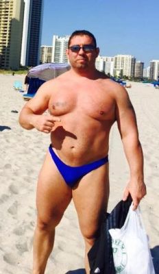 justbulls:  Beach Bull 