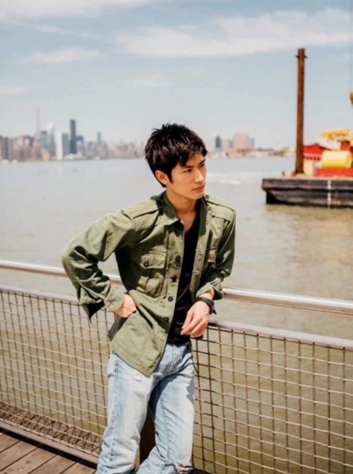 irresistible-haruma:  I like it when my boy looks authentic &lt;3